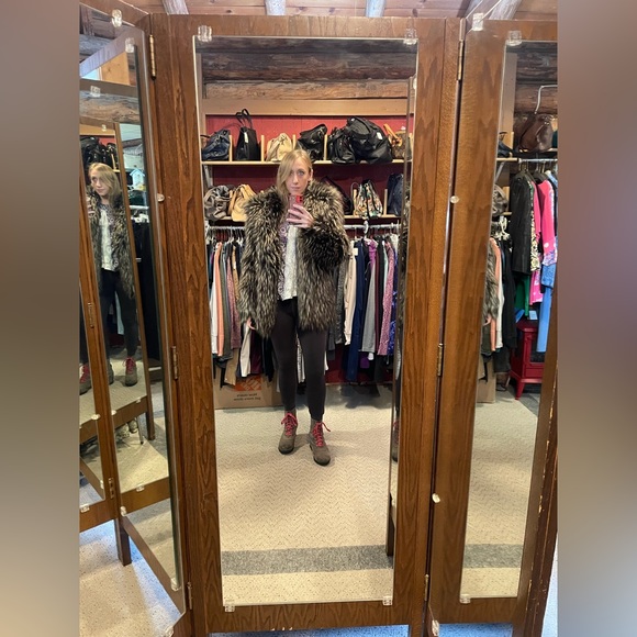 🤎M Donna Salyers Fabulous Furs Faux fur hooded coat - Picture 8 of 9